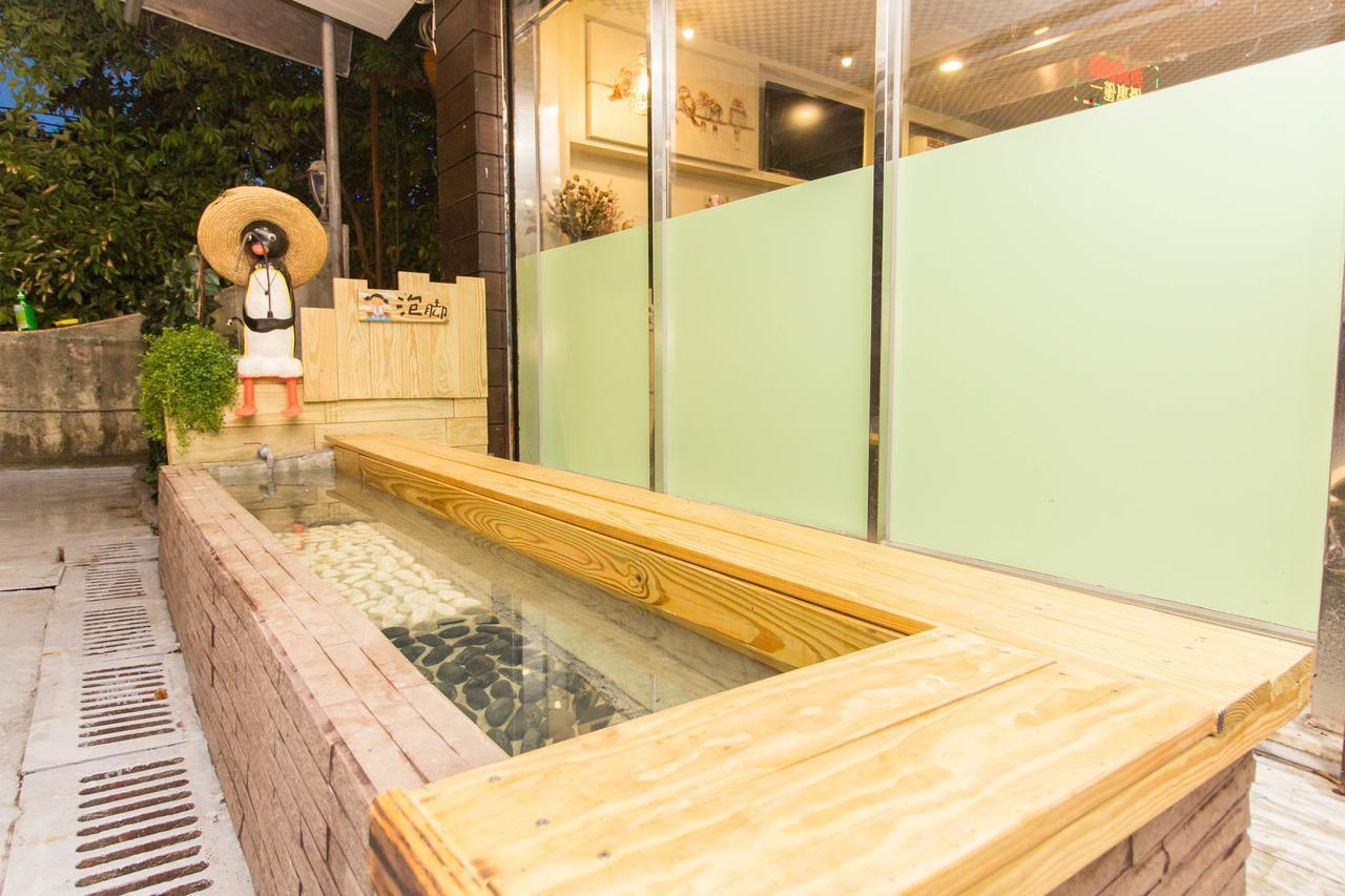 ג'יאושי Meizhou Hot Spring Hotel溫泉商旅 מראה חיצוני תמונה